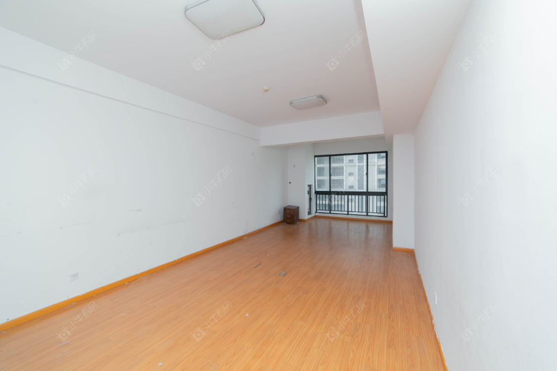 常州丰臣国际广场在售二手房源室内图_小牛看房