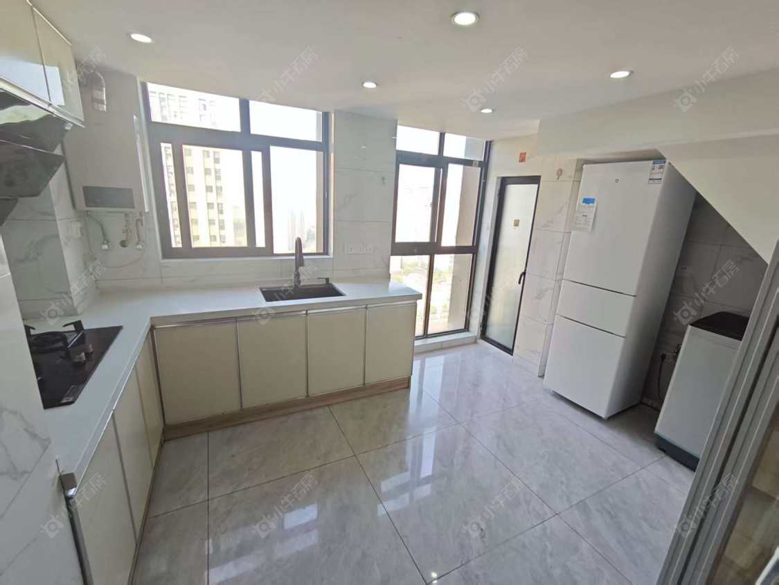 常州吾悦广场全能家公寓在租房源室内图_小牛看房