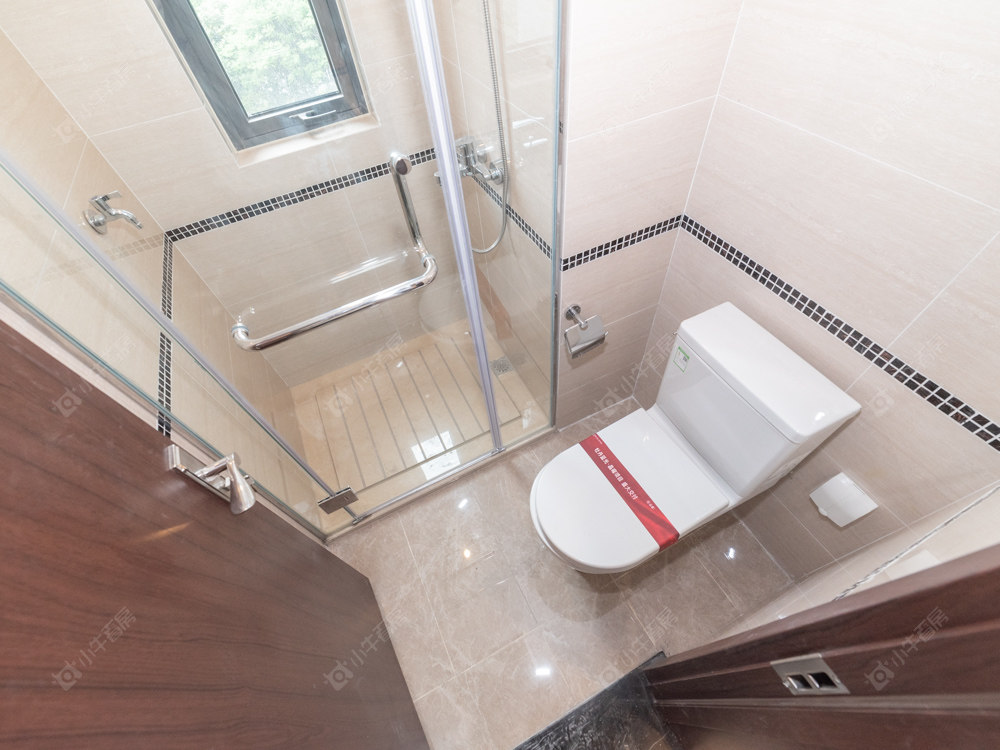 常州蓝光晶曜在售二手房源室内图_小牛看房