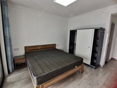 常州世茂香槟湖五期在租房源室内图_小牛看房