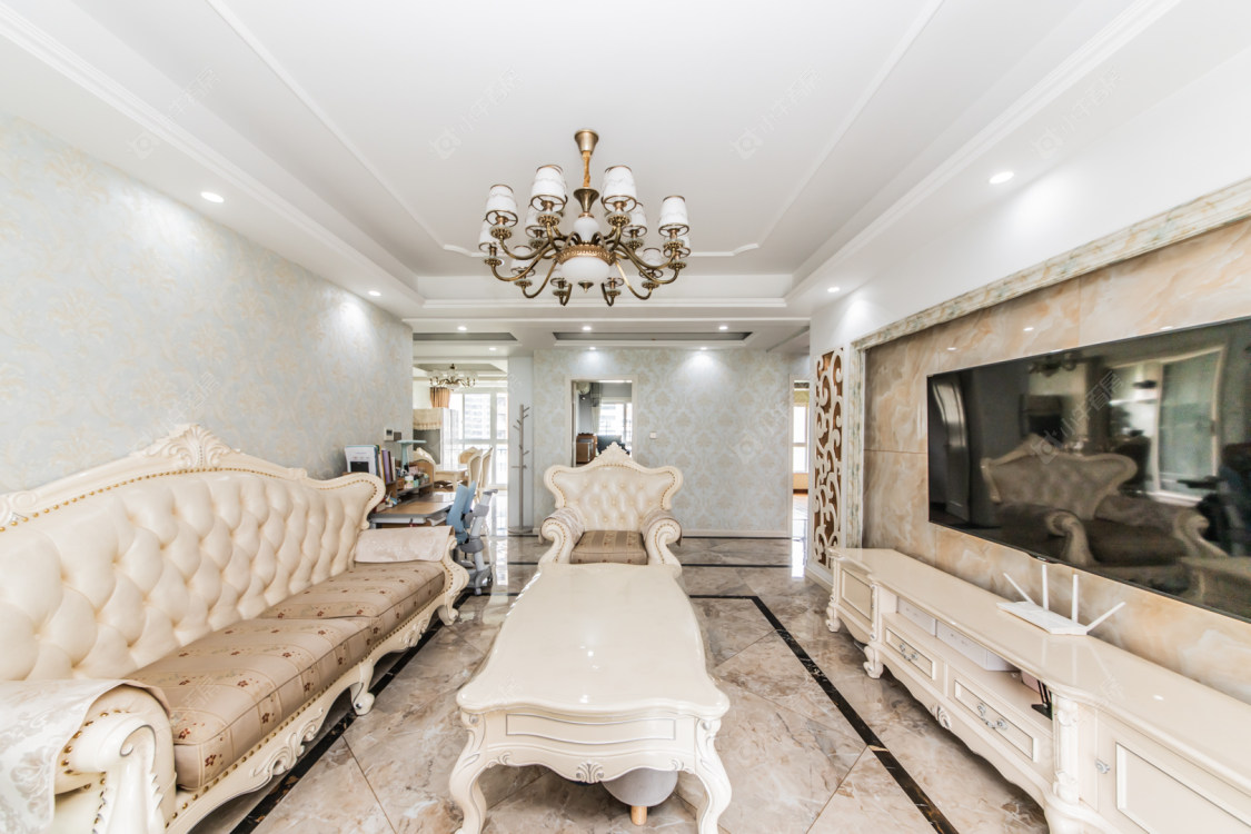 常州世茂香槟湖二期在售二手房源室内图_小牛看房