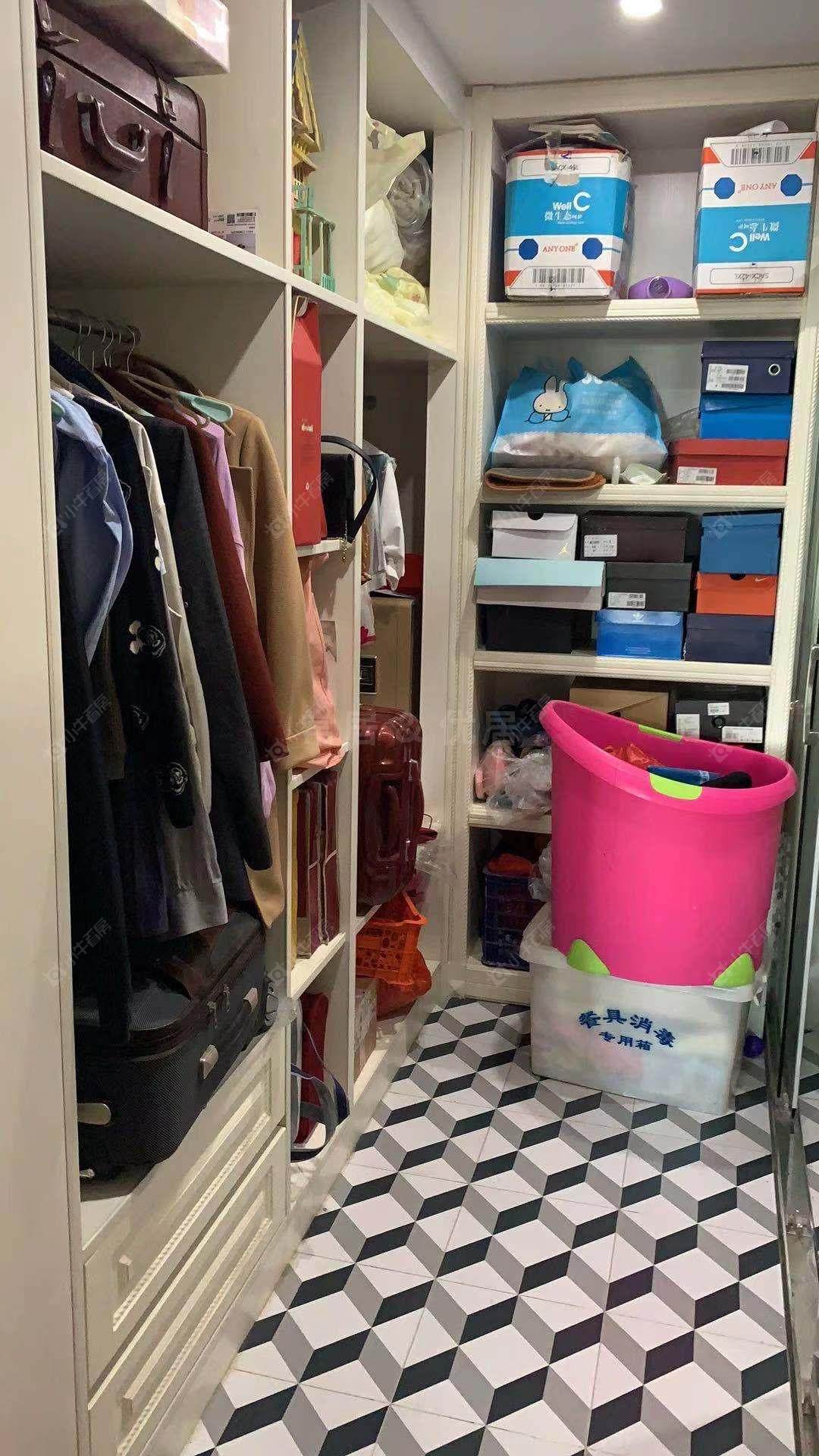 常州溪湖小镇在售二手房源室内图_小牛看房