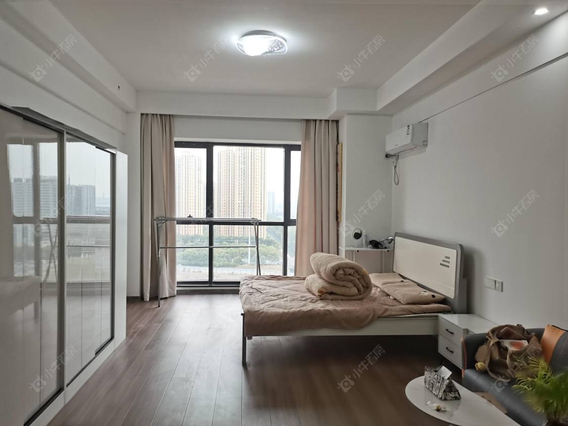 常州新龙江城市广场在租房源室内图_小牛看房