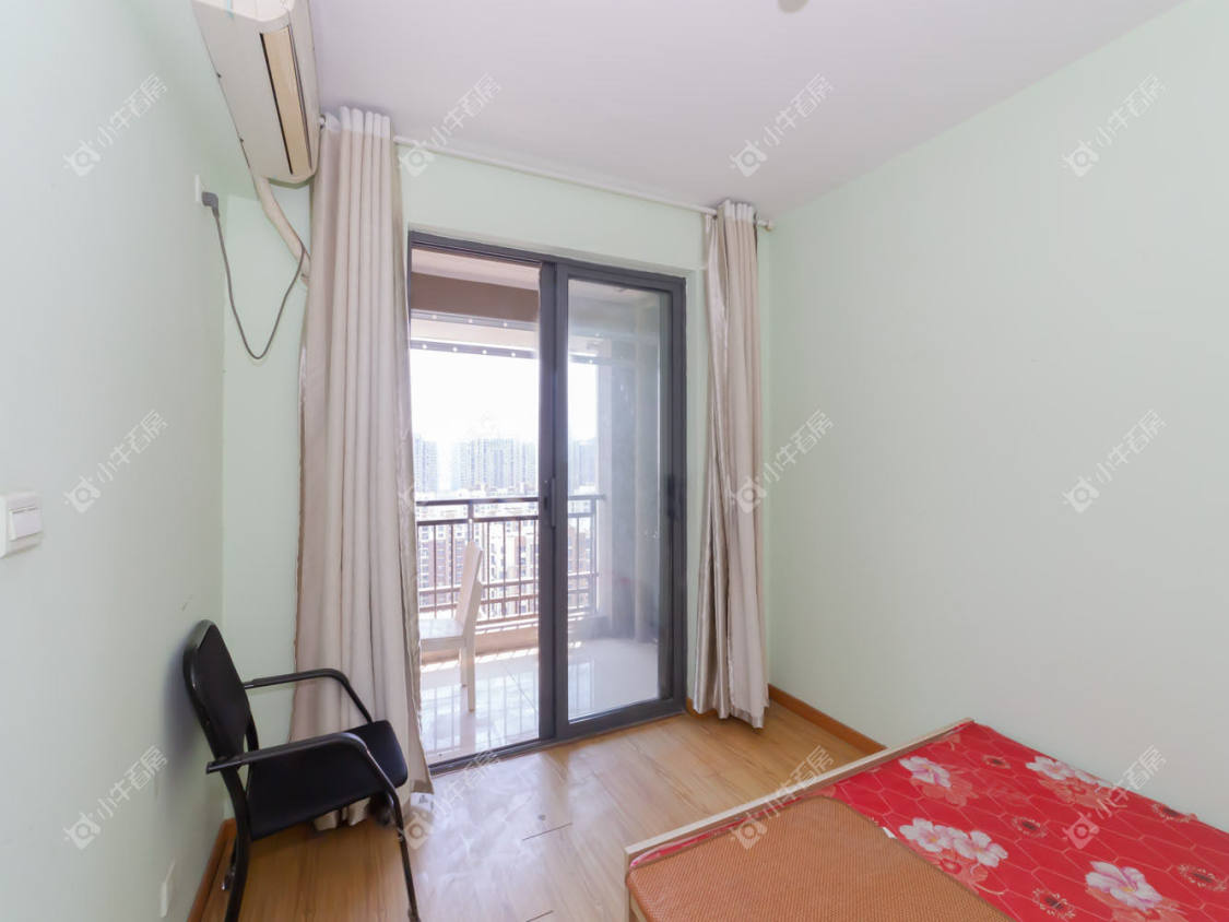 常州世茂香槟湖二期在租房源室内图_小牛看房