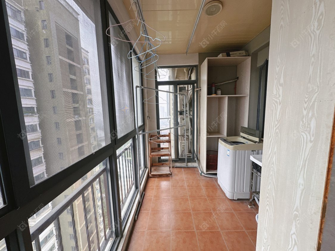 常州世茂香槟湖一期在租房源室内图_小牛看房