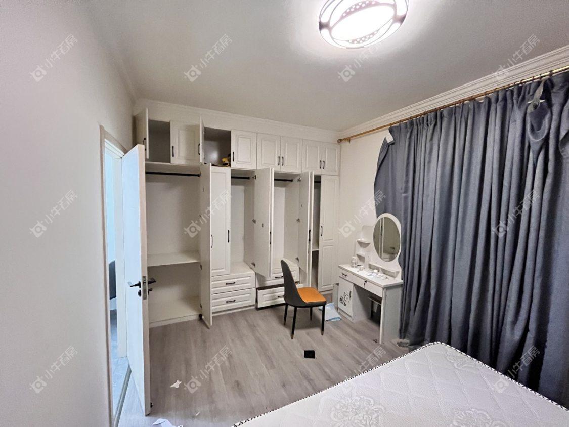 亚泰财富中心房源室内图 常州亚泰财富中心在租房源室内图_小牛看房