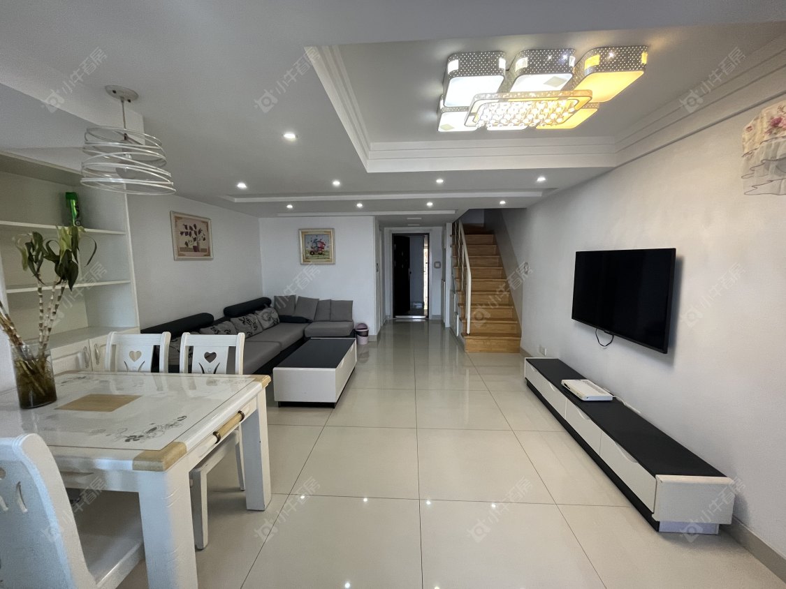 常州吾悦广场金苹果公寓在租房源_小牛看房