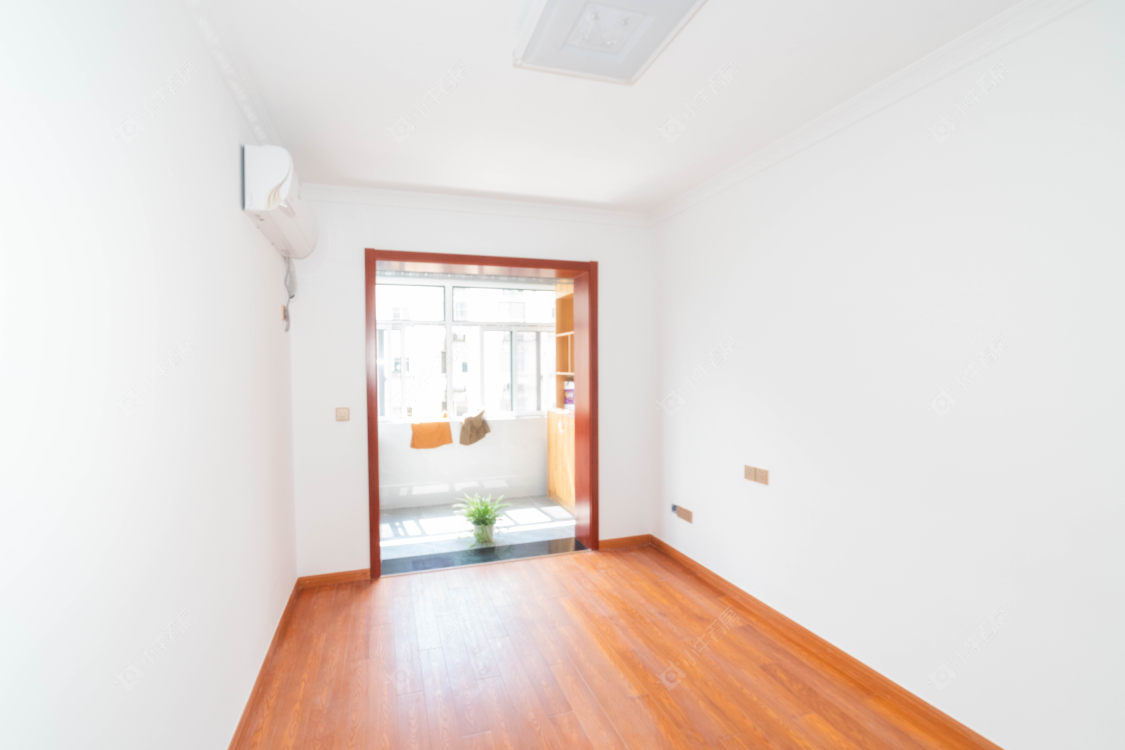 常州西新桥三村在售二手房源室内图_小牛看房