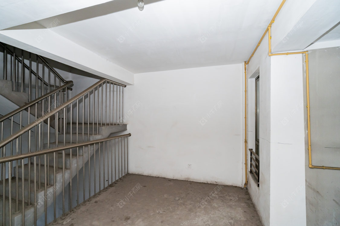 常州银河湾明苑别墅区在售二手房源室内图_小牛看房