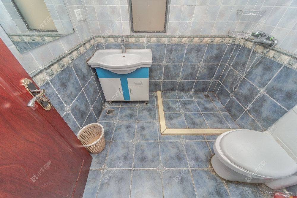 常州世茂香槟湖二期在租房源室内图_小牛看房