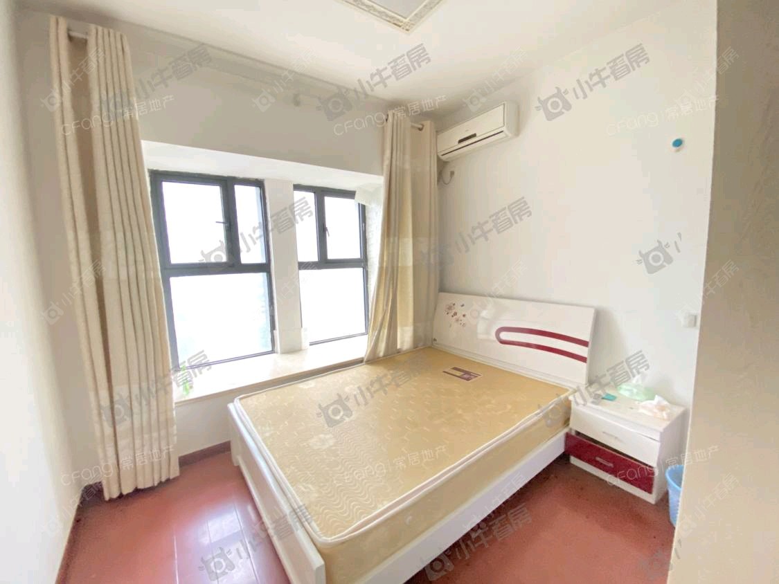 常州世茂香槟湖一期在租房源室内图_小牛看房