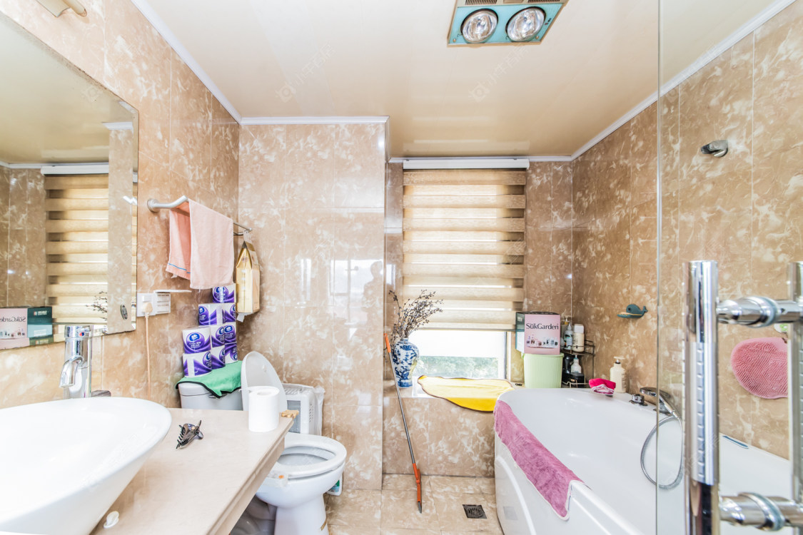 常州世茂香槟湖一期在售二手房源室内图_小牛看房