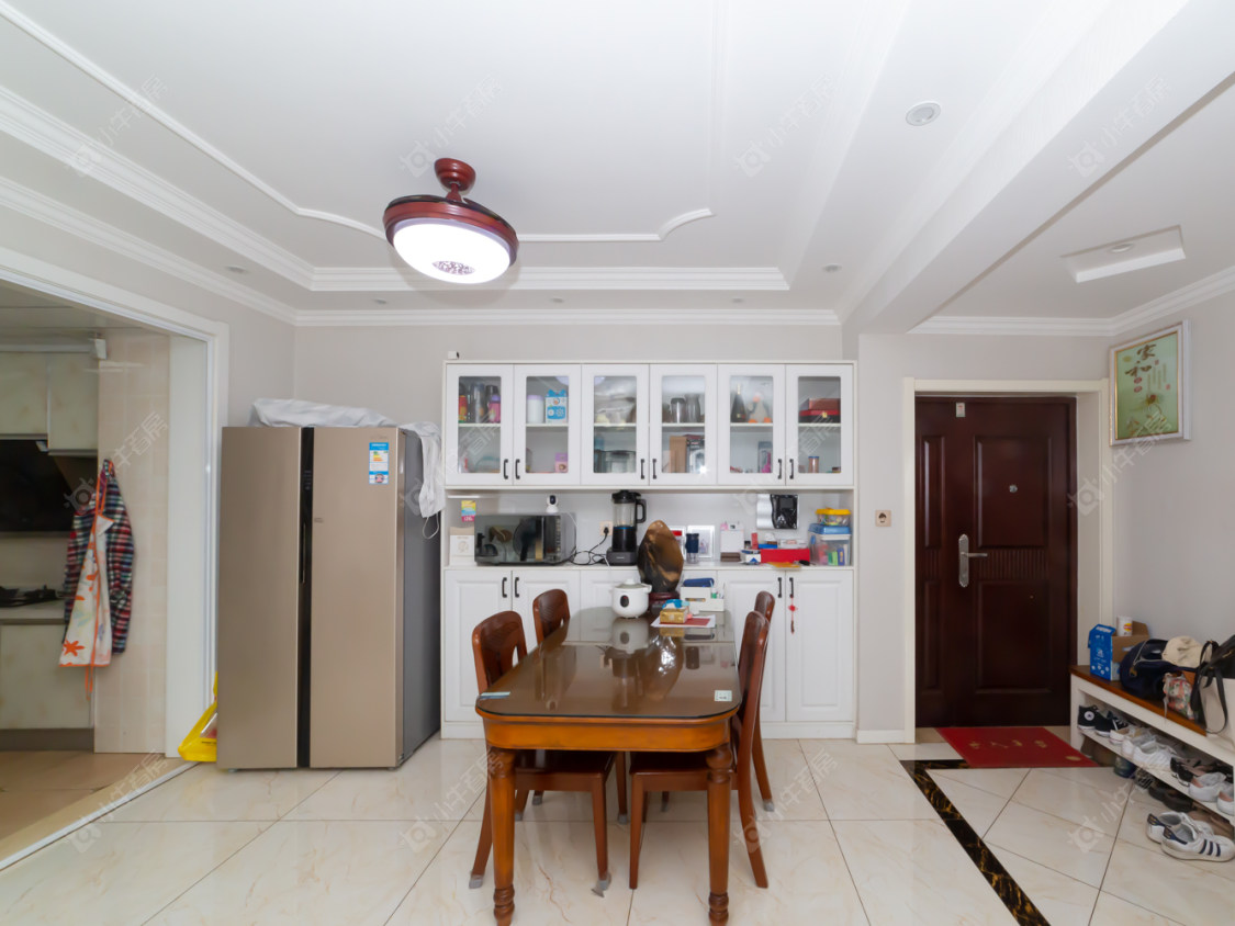 常州世茂香槟湖三期在售二手房源室内图_小牛看房