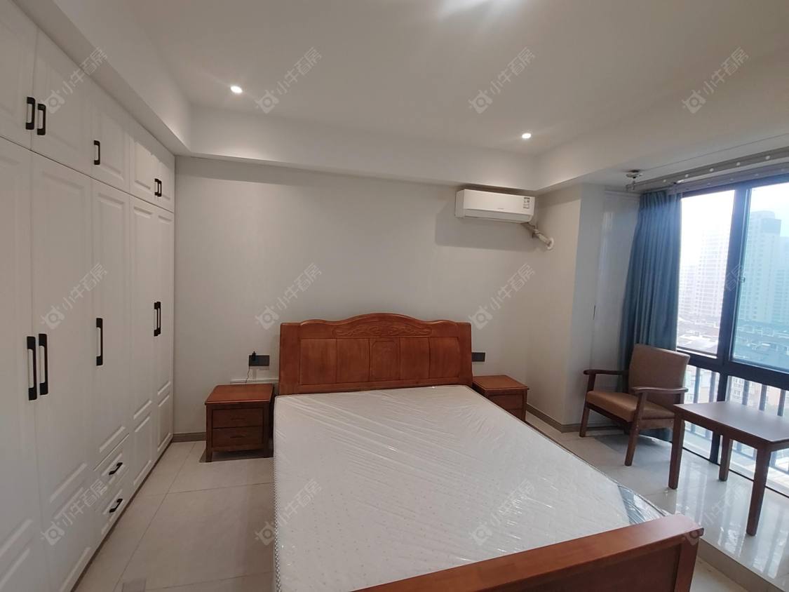 常州丰臣国际广场在租房源室内图_小牛看房