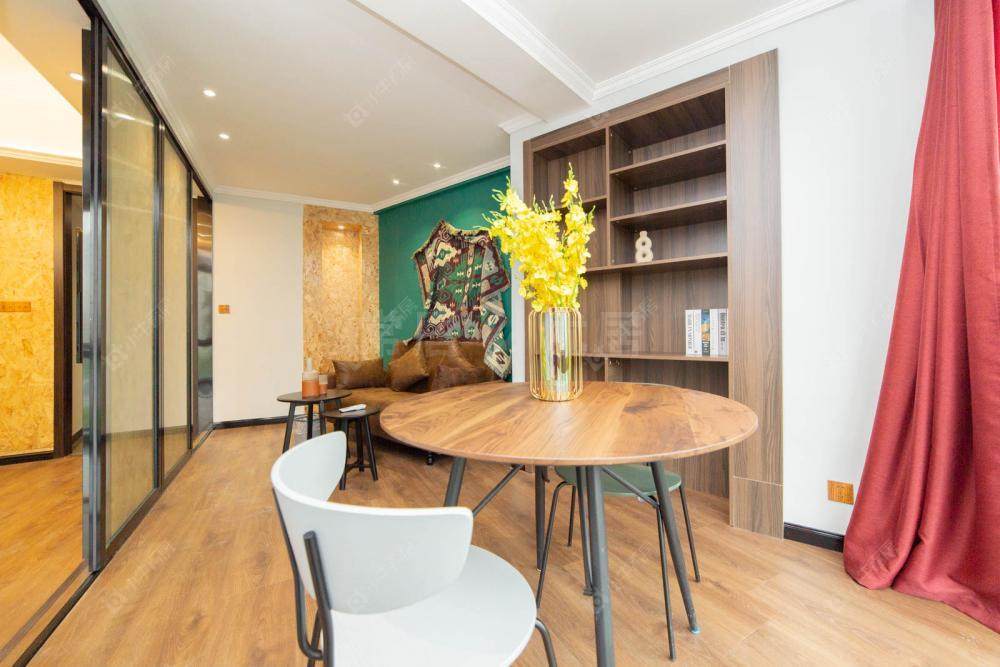 常州融锦融御华庭在售二手房源室内图_小牛看房