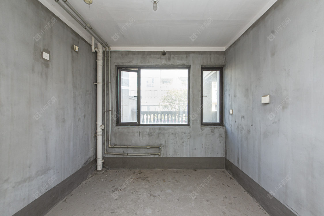 常州绿地香奈别墅区在售二手房源室内图_小牛看房