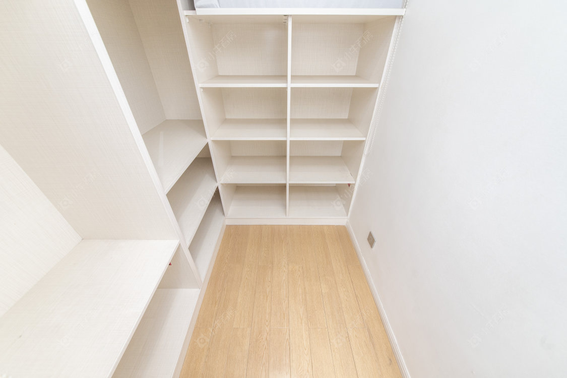 常州绿地香颂花园在售二手房源室内图_小牛看房