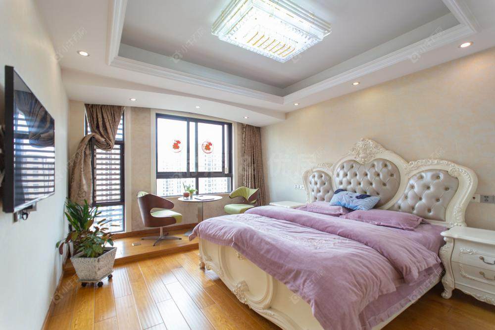 常州吾悦广场北区在售二手房源室内图_小牛看房