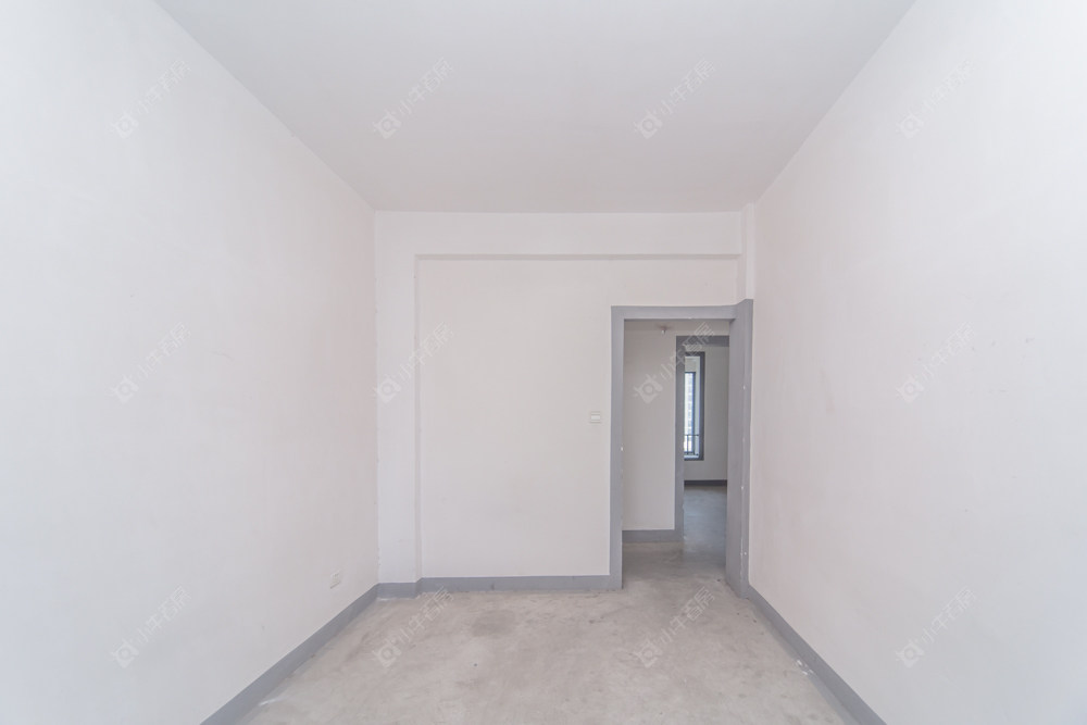 常州世茂香槟湖二期在售二手房源室内图_小牛看房