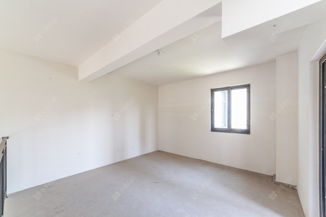 常州龙湖春江天玺在售二手房源室内图_小牛看房