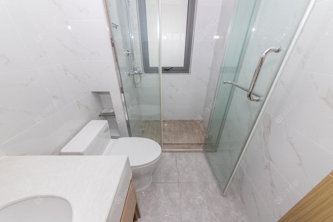 常州绿地香港名墩道在售二手房源室内图_小牛看房