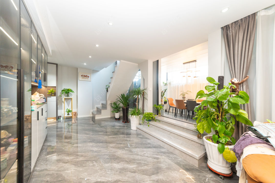 常州亚泰财富中心在售二手房源室内图_小牛看房