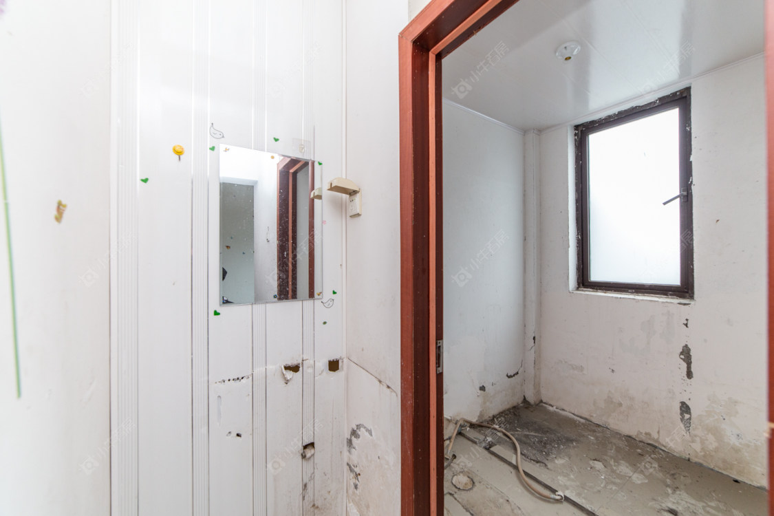 常州东渡海派青城在售二手房源室内图_小牛看房