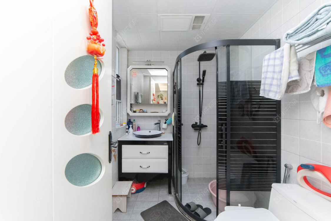 常州蔚蓝天地一二期在售二手房源室内图_小牛看房