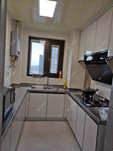 常州世茂香槟湖五期在租房源室内图_小牛看房