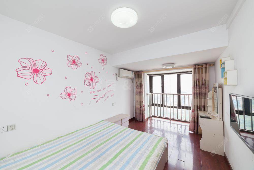 常州美吉特黄金公寓在售二手房源室内图_小牛看房