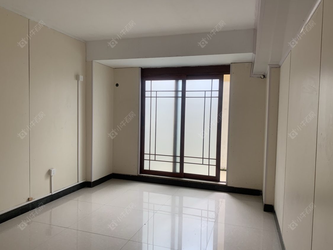 常州佳兆业凤凰湖壹号9室8卫出租_小牛看房