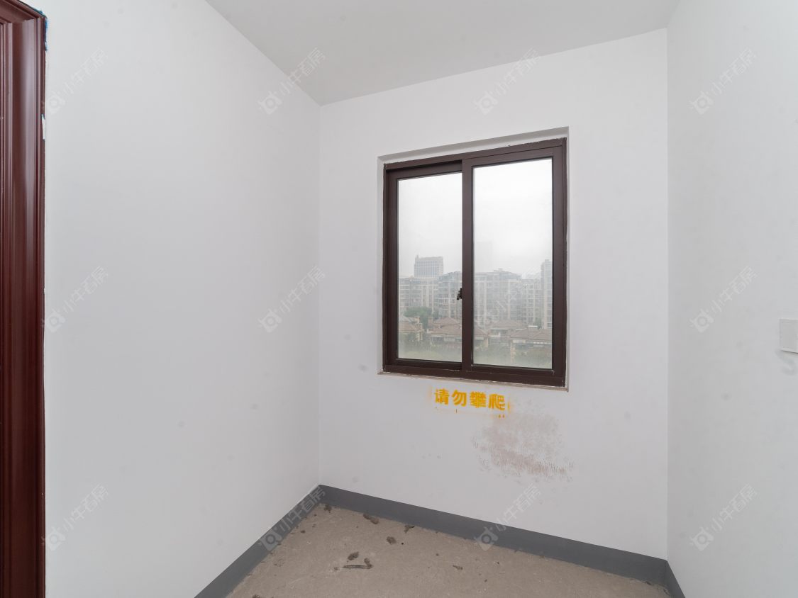 常州龙德花园在售二手房源室内图_小牛看房