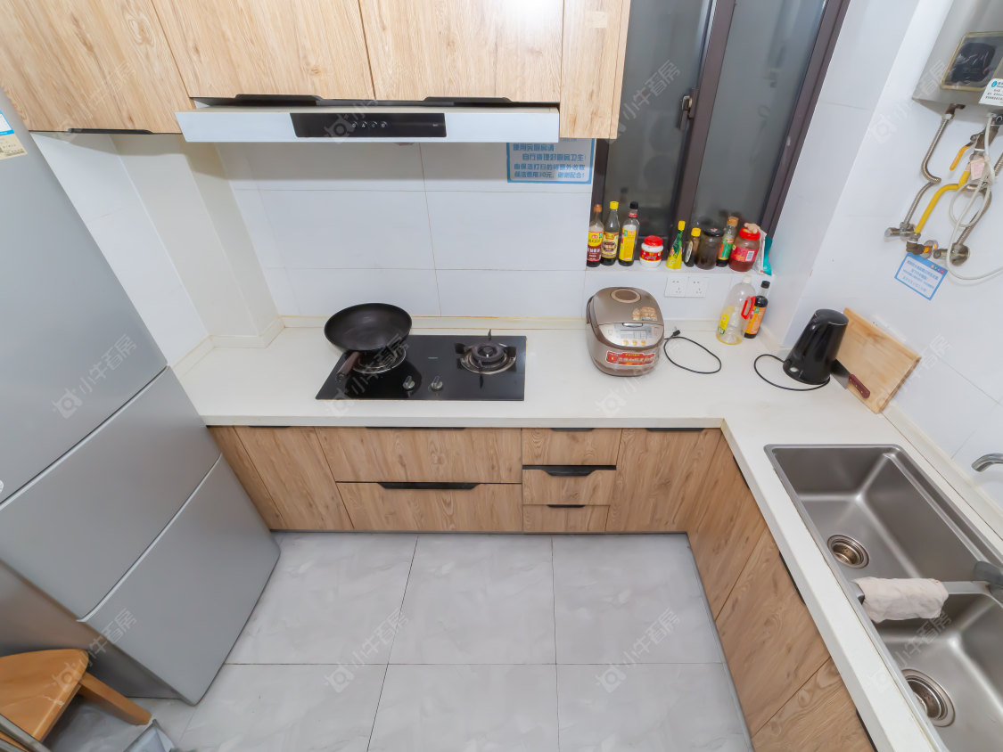 常州世茂香槟湖五期在售二手房源室内图_小牛看房