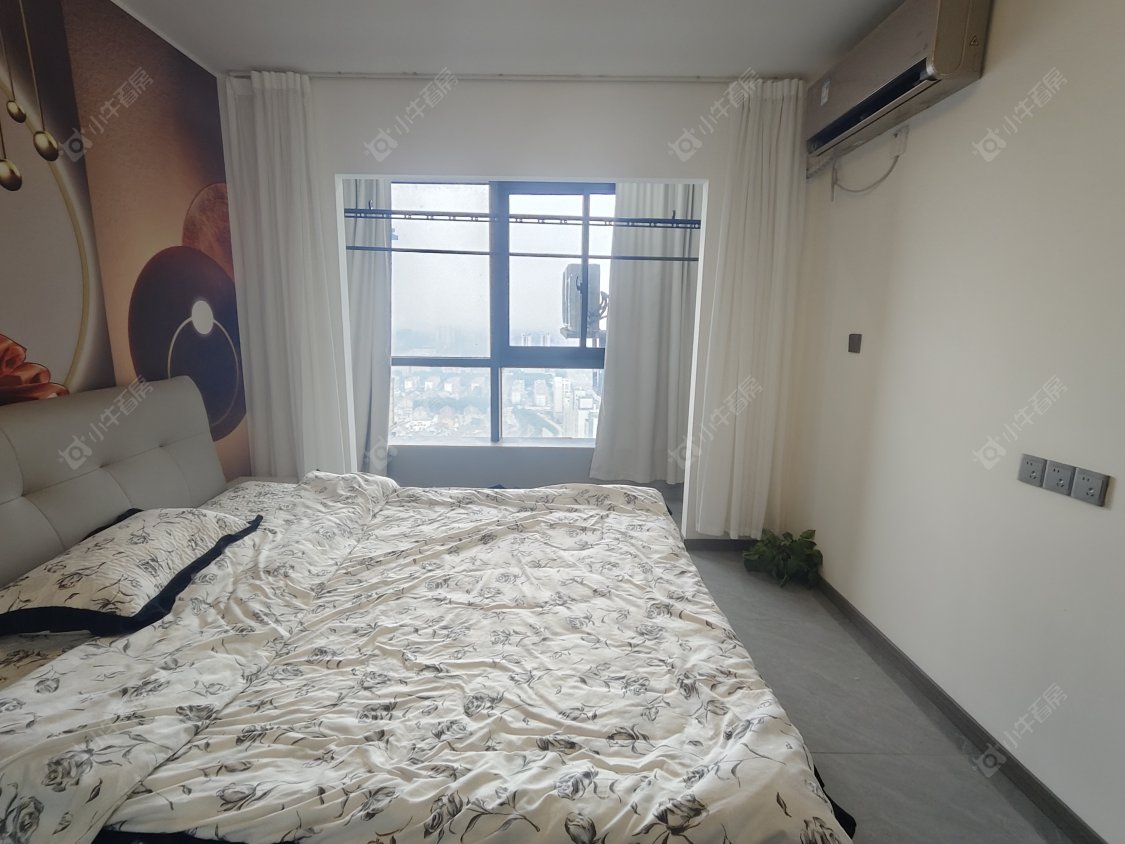 常州亚泰财富中心在租房源室内图_小牛看房