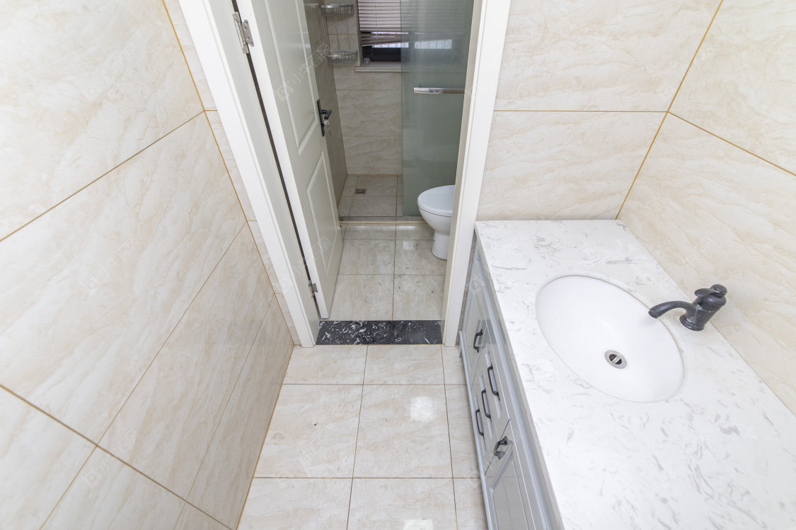 常州绿地香颂花园在售二手房源室内图_小牛看房