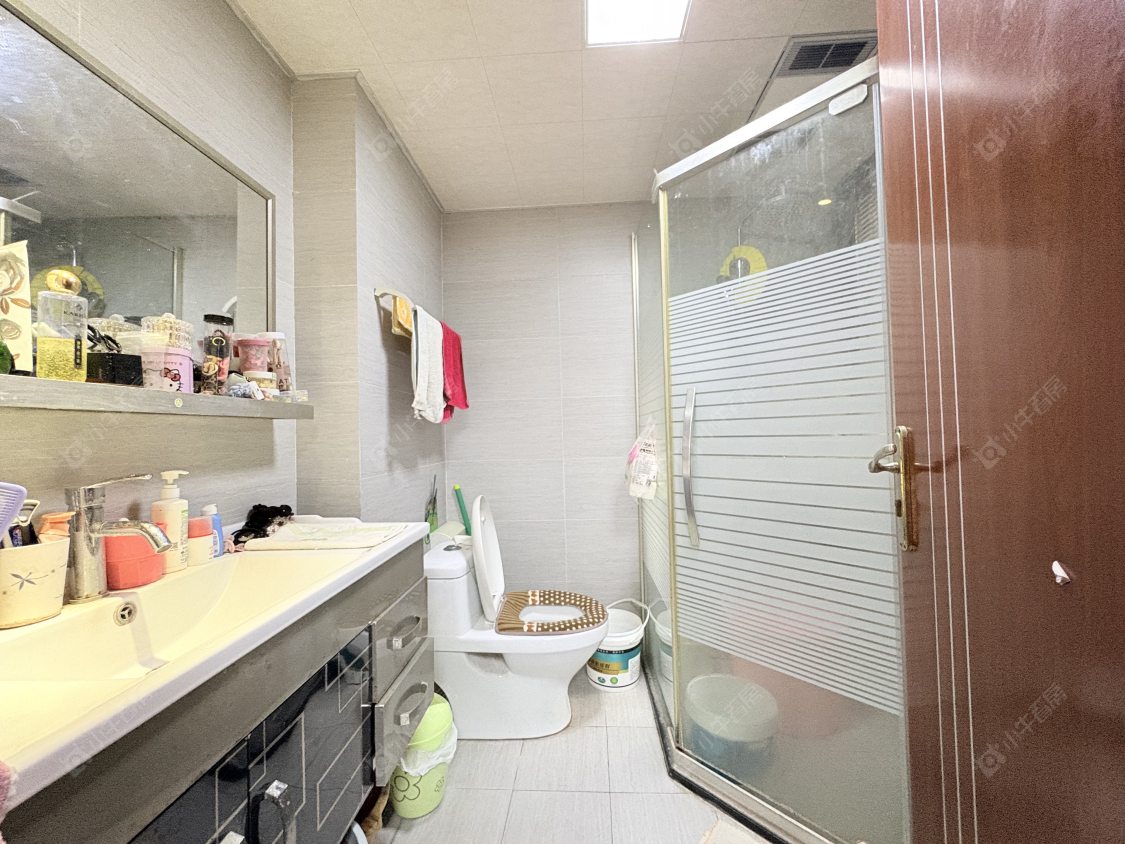 丹阳华都锦城在售二手房源室内图_小牛看房