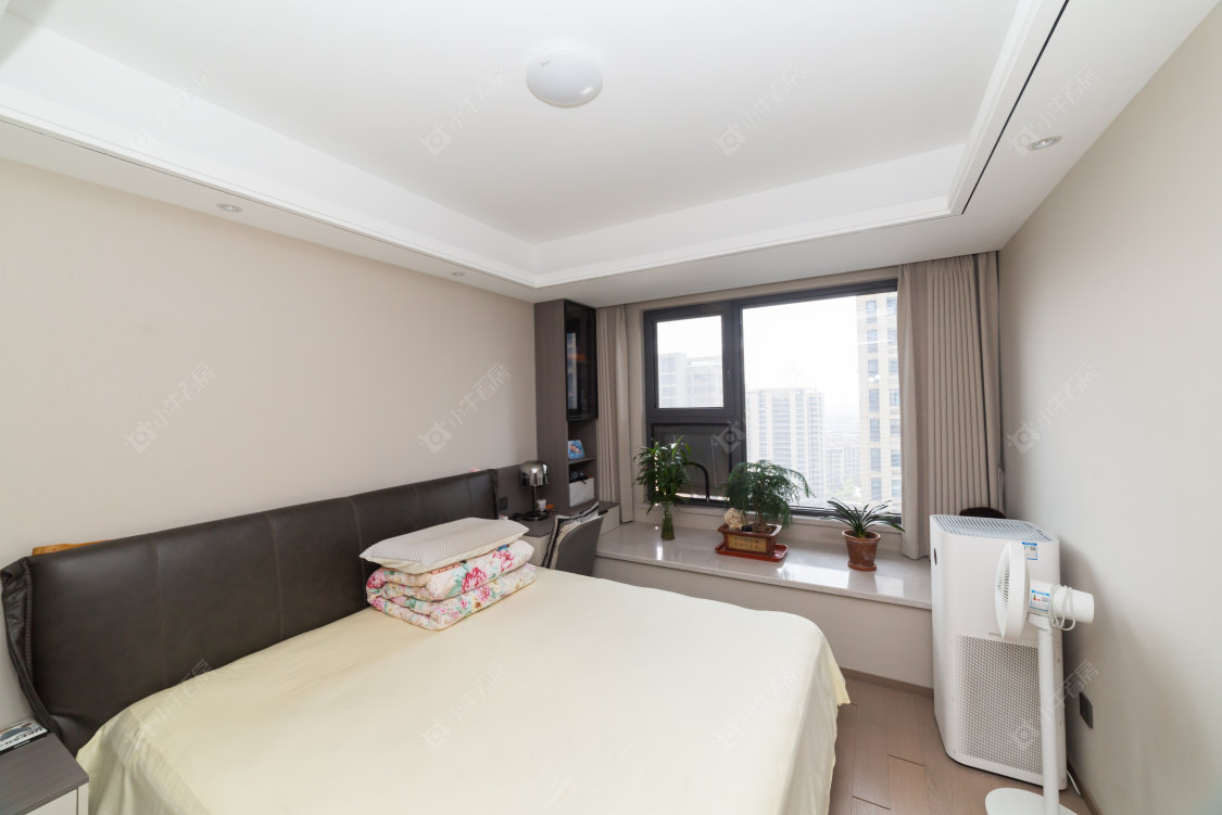 常州美的世茂云筑在售二手房源室内图_小牛看房