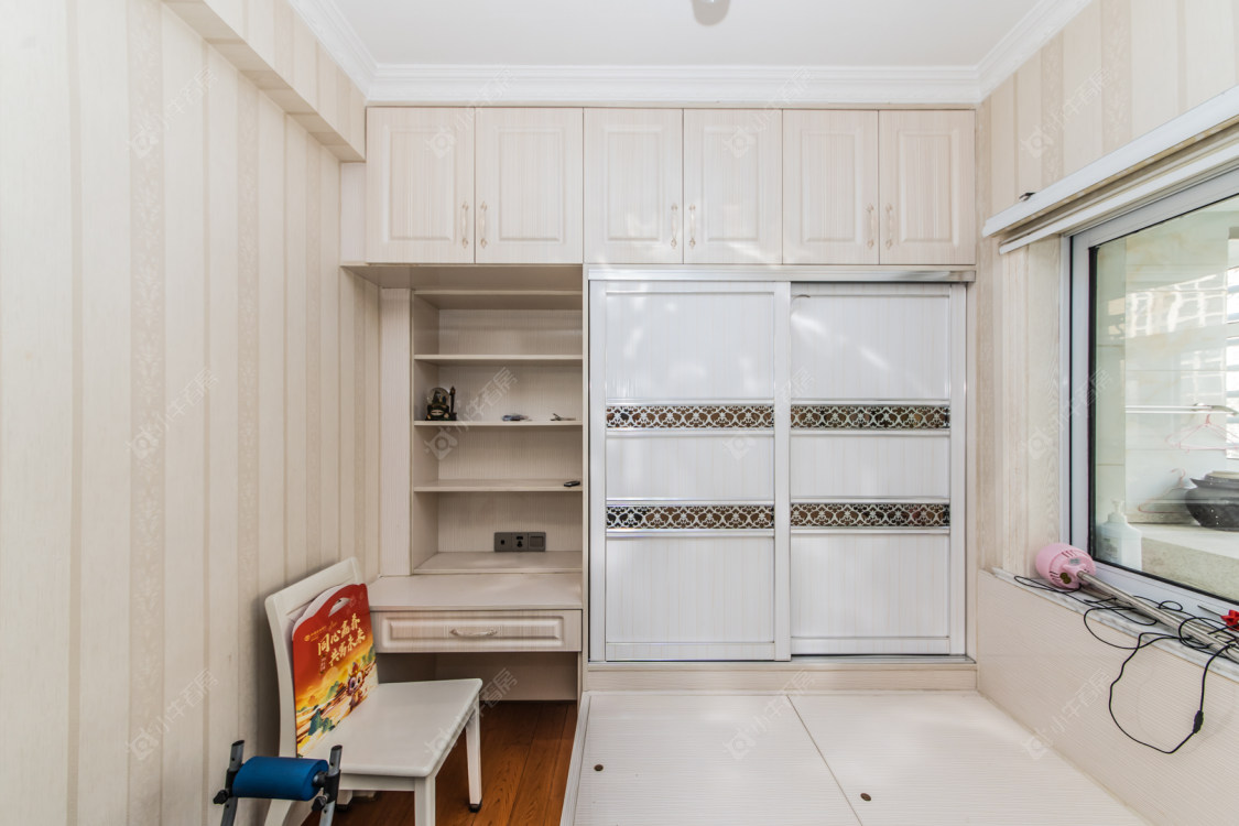 常州世茂香槟湖二期在售二手房源小区图_小牛看房