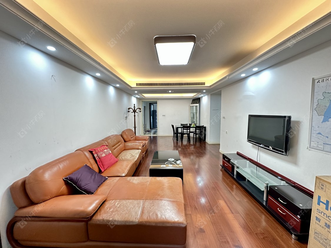 常州绿地峰云汇在租房源室内图_小牛看房