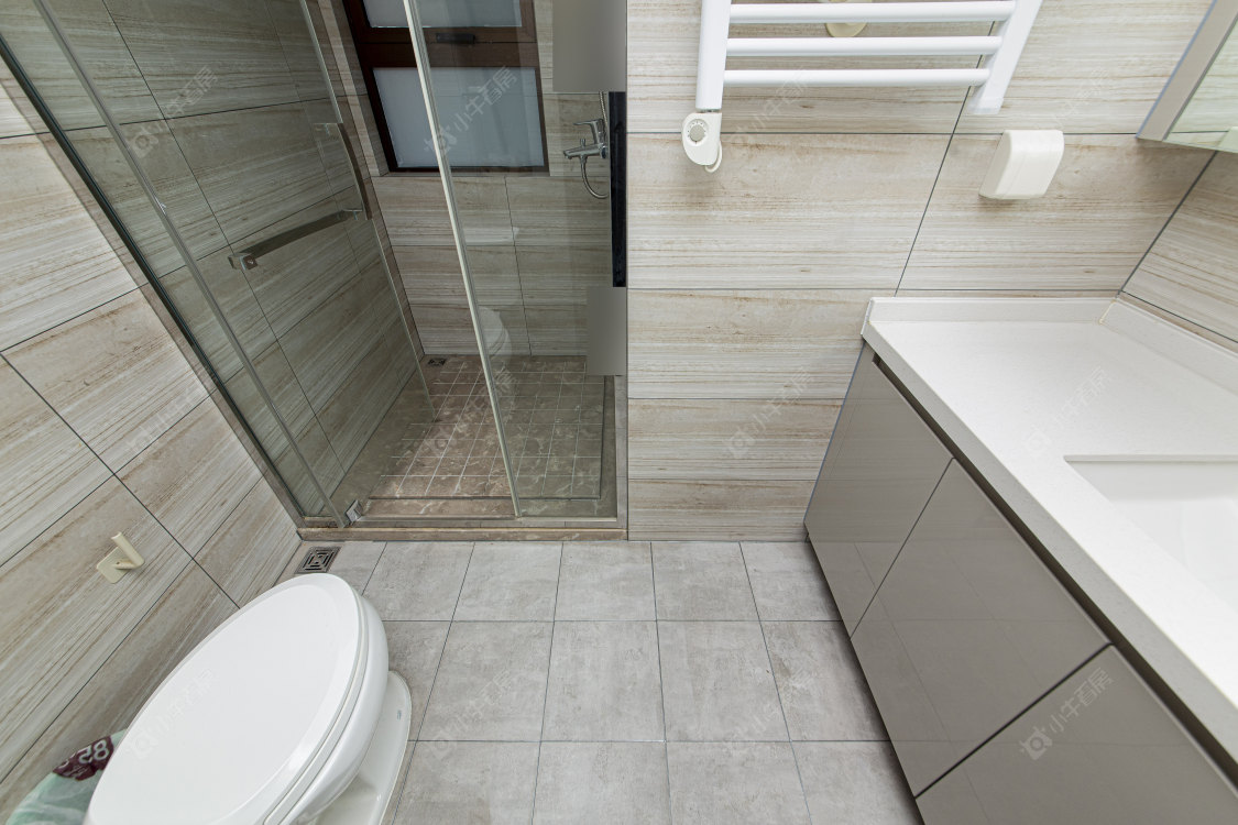 常州绿地香奈在售二手房源室内图_小牛看房