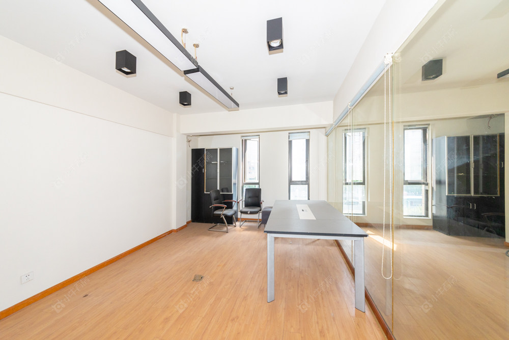 常州腾龙苑西区在售二手房源室内图_小牛看房