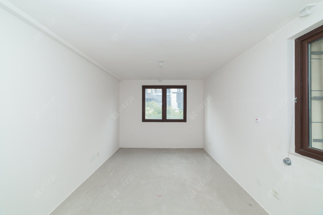 常州御河湾别墅区在售二手房源室内图_小牛看房