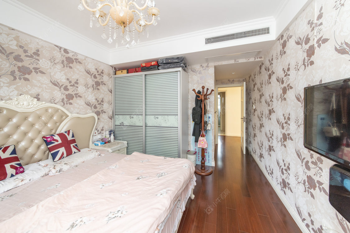 绿地峰云汇房源室内图 常州绿地峰云汇在售二手房源室内图_小牛看房