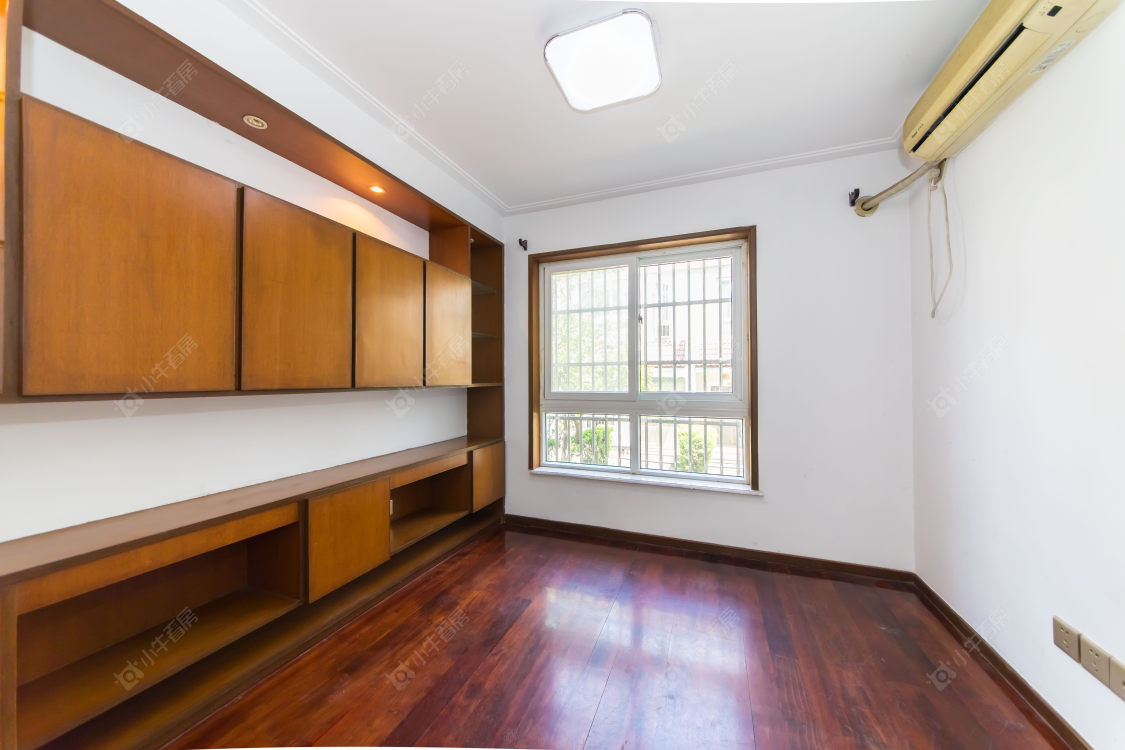 常州高成莱茵别墅区在售二手房源室内图_小牛看房