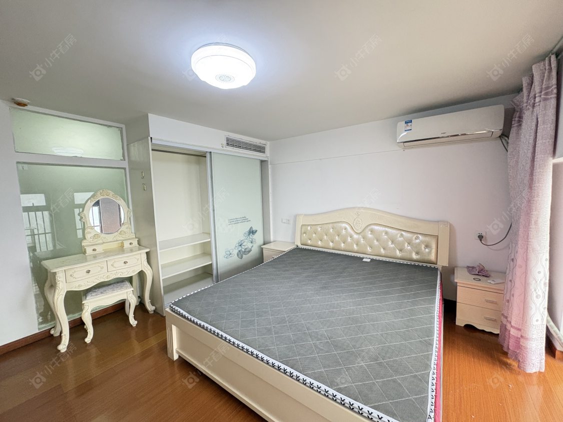 常州亚泰财富中心在租房源室内图_小牛看房