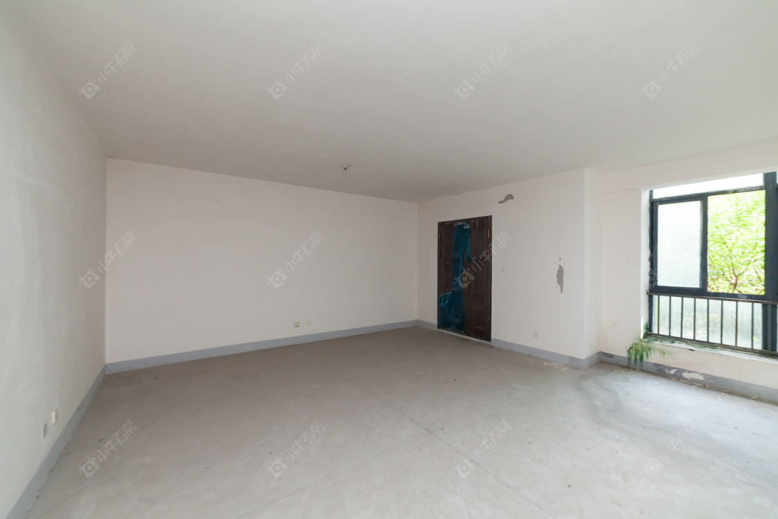 常州水晶城别墅区在售二手房源室内图_小牛看房