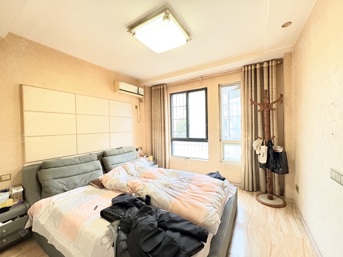 丹阳练湖新城在售二手房源室内图_小牛看房