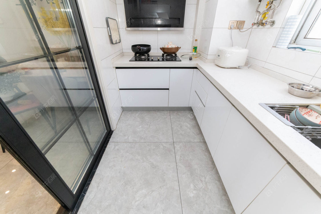 常州凤凰湖西苑在售二手房源室内图_小牛看房