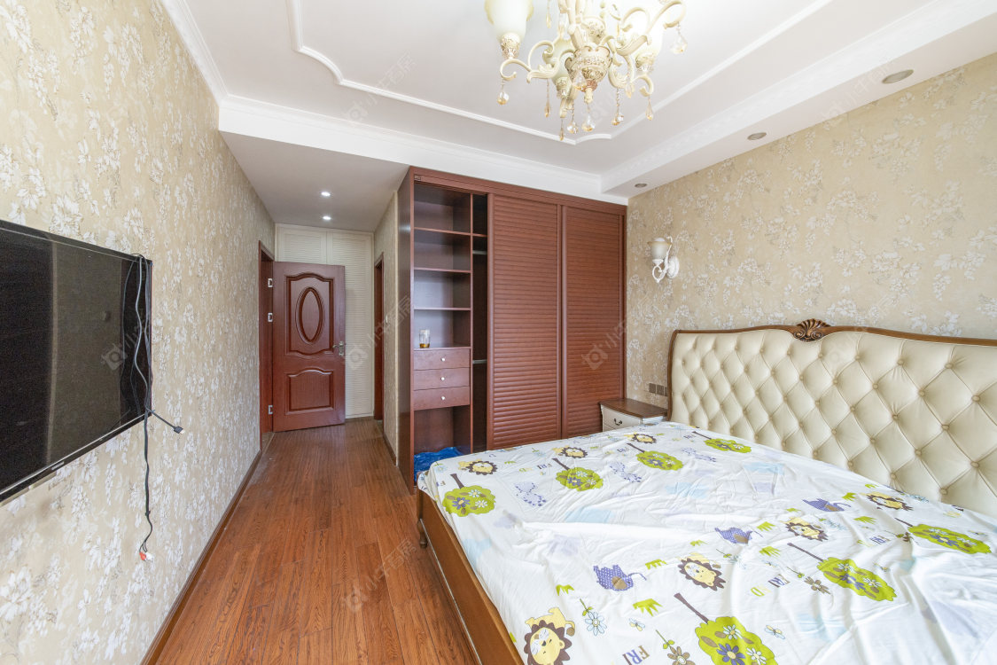 常州吾悦广场南区在售二手房源室内图_小牛看房