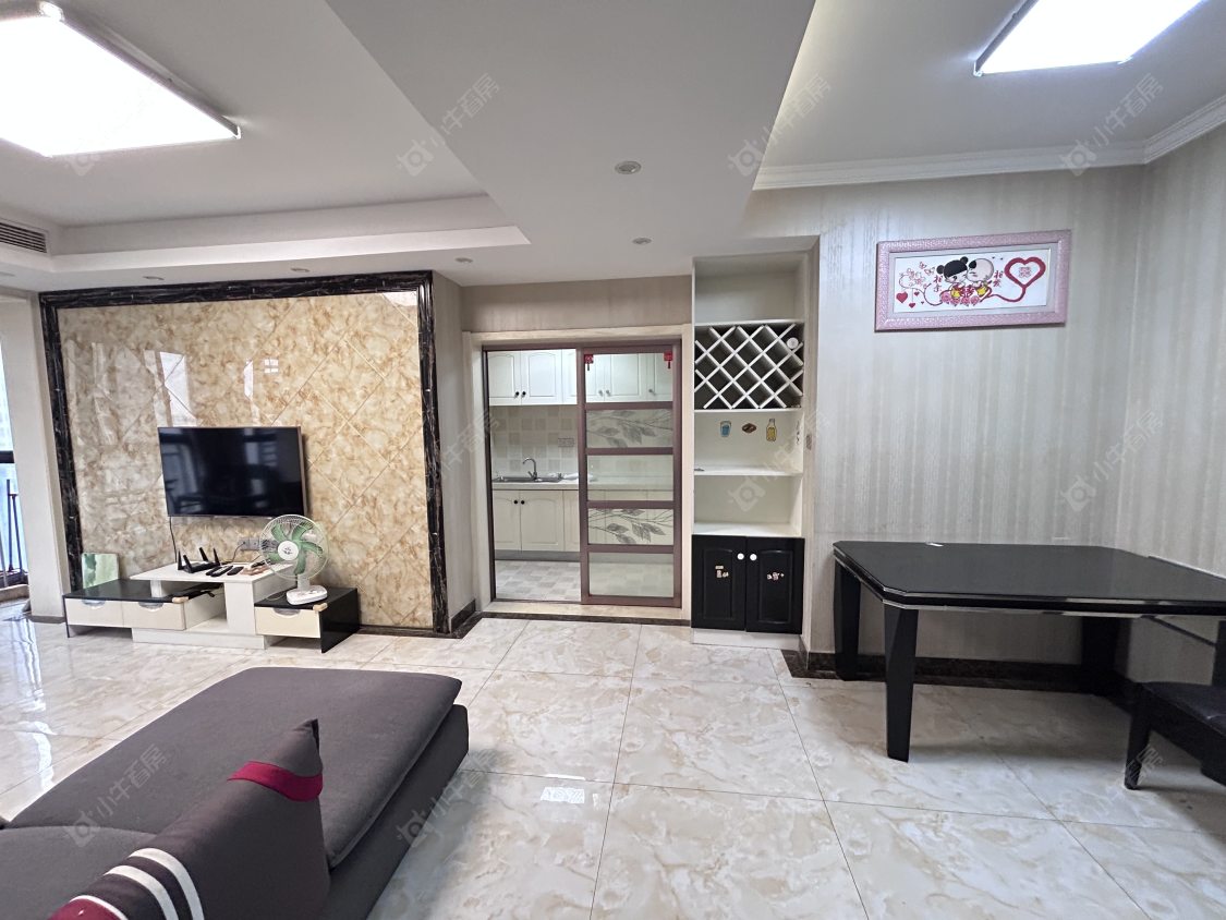 常州世茂香槟湖二期在租房源室内图_小牛看房